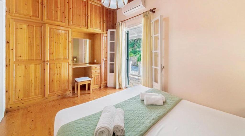 Villa Olive Grove And Sea View Agios Spyridon  Экстерьер фото